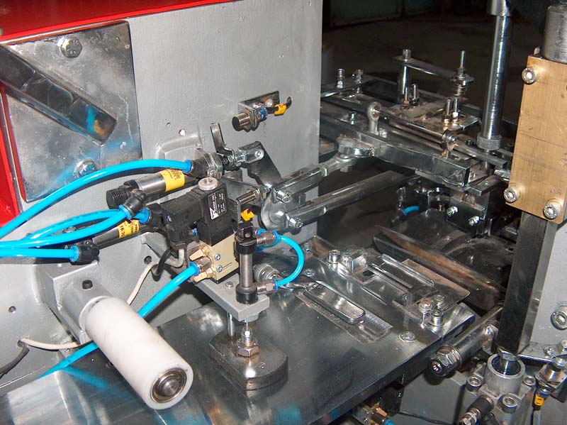 Double Cube Sugar Wrapping Machine